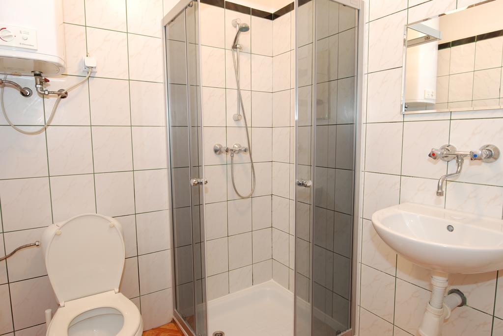 Hotel La-Musica Piaseczno  Bagian luar foto